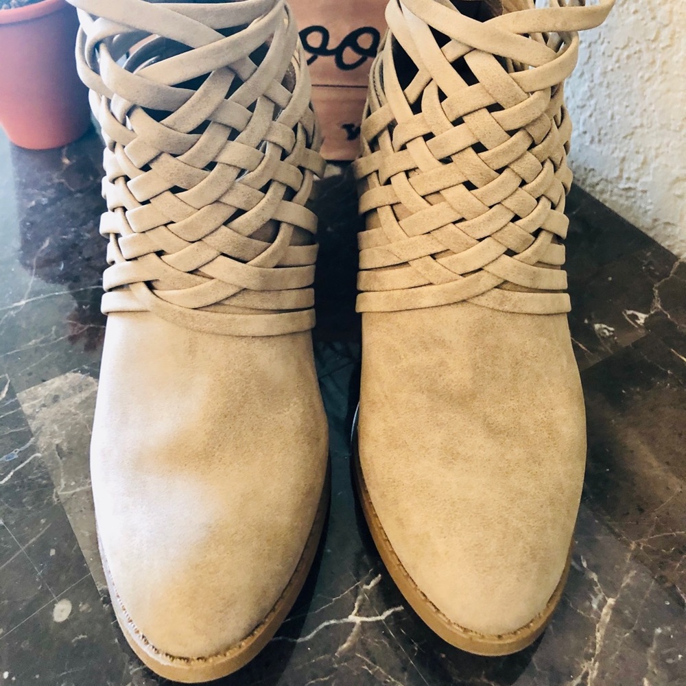 Jellypop Booties.